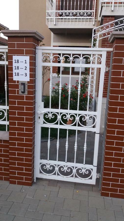 Enjoy Apartment Тимишоара Екстериор снимка